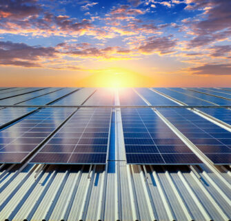 Como Funcionam os Painéis Solares e Qual é o Seu Impacto na Geração de Energia?